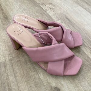 NEW Women’s A New Day Clementine Heeled Sandals